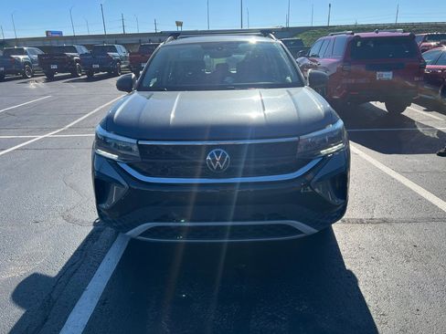 Used 2023 Volkswagen Taos S image 7