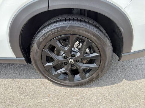 Certified 2025 Honda HR-V Sport image 22