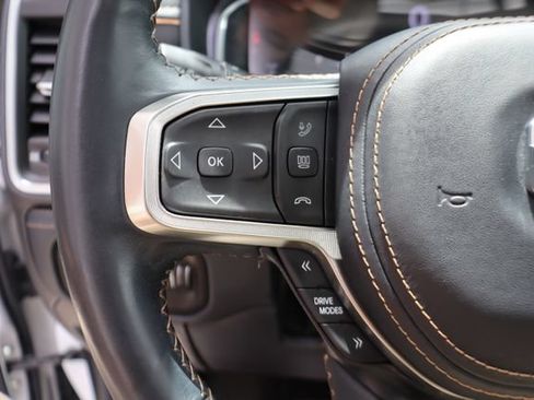 Used 2025 RAM 1500 Tungsten AWD/4WD image 17