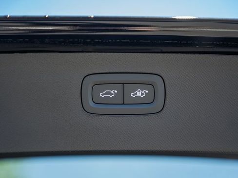 New 2026 Volvo XC90 B6 Ultra AWD/4WD image 11