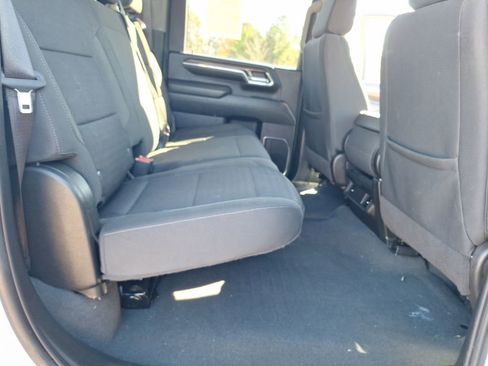 Certified 2024 Chevrolet Silverado 2500 LT image 30