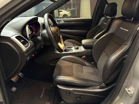 Used 2020 Jeep Grand Cherokee Trackhawk w/ Trailer Tow Group IV image 2