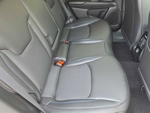 New 2026 Jeep Compass Latitude image 17