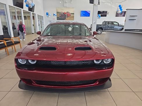 Used 2023 Dodge Challenger SRT Hellcat image 5