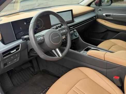 Used 2025 Hyundai Sonata Limited FWD image 15