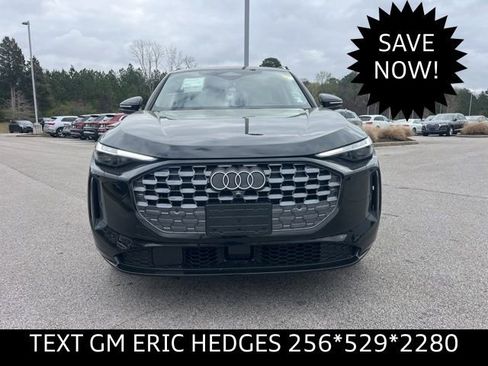 New 2025 Audi Q5 Prestige image 2