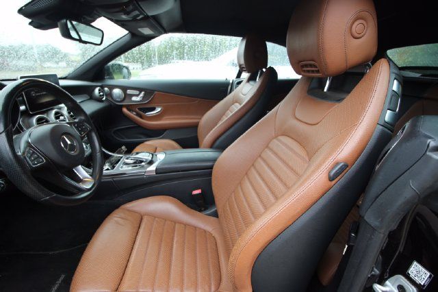 Used 2017 Mercedes-Benz C 300 4MATIC Cabriolet image 4