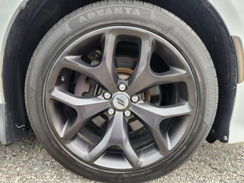 Used 2019 Dodge Charger GT RWD image 19