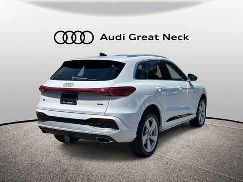 New 2026 Audi Q5 Premium Plus AWD/4WD image 8