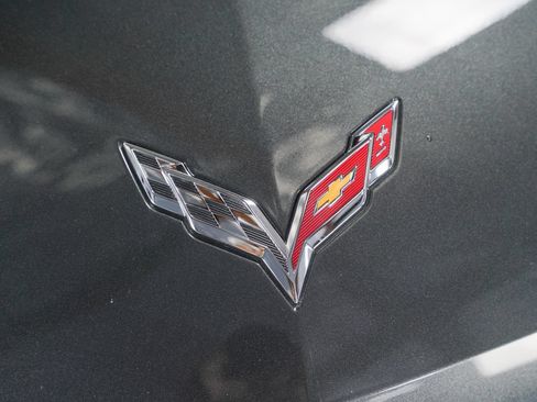 Used 2019 Chevrolet Corvette Grand Sport RWD image 16