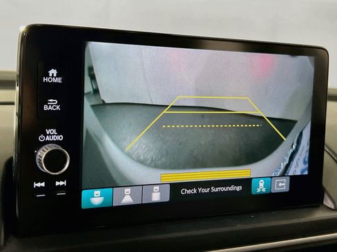 Used 2023 Honda Pilot EX-L image 13