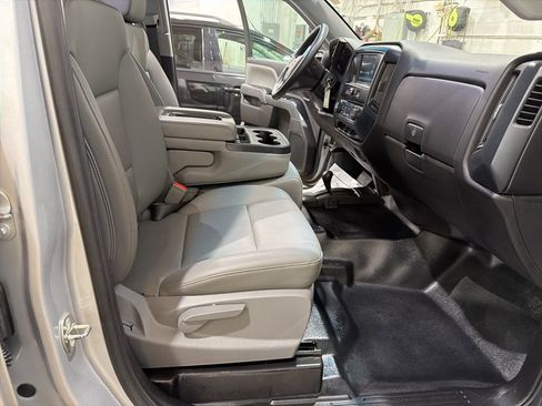 Used 2018 Chevrolet Silverado 1500 W/T w/ Trailering Package AWD/4WD image 21