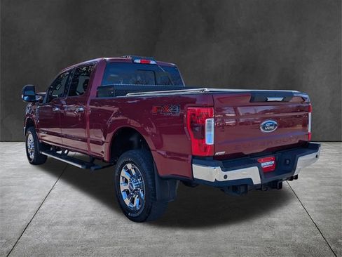 Used 2017 Ford F250 Lariat w/ Chrome Package image 6