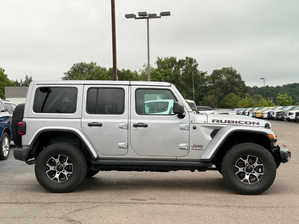 Used 2018 Jeep Wrangler Unlimited Rubicon w/ Uconnect 4C Nav & Sound Group AWD/4WD image 32