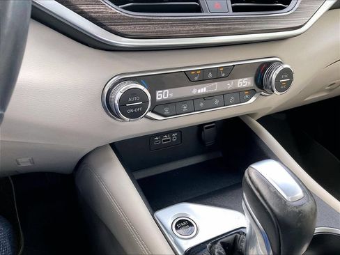 Used 2019 Nissan Altima 2.5 SL AWD/4WD image 26