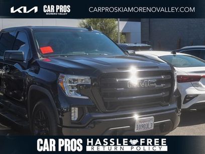 Used 2022 GMC Sierra 1500 Elevation w/ LPO, Elevation Black Package