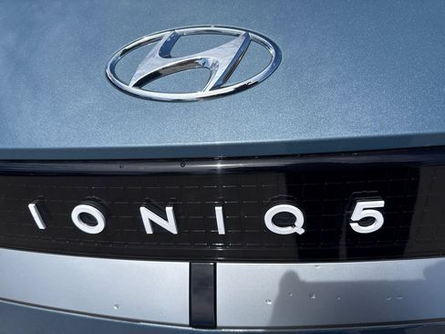 Used 2024 Hyundai Ioniq 5 SEL AWD/4WD image 12