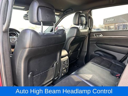 Used 2020 Jeep Grand Cherokee Altitude image 14