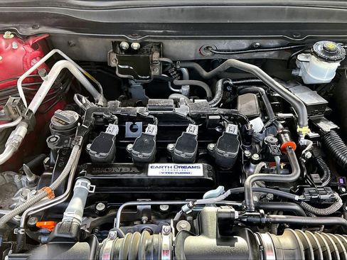 Used 2018 Honda Accord Sport image 32