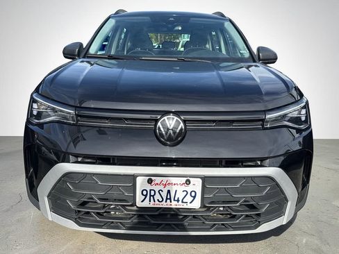 Used 2025 Volkswagen Taos S FWD image 2