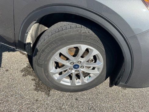 Used 2022 Ford Escape SE w/ Convenience Package image 39