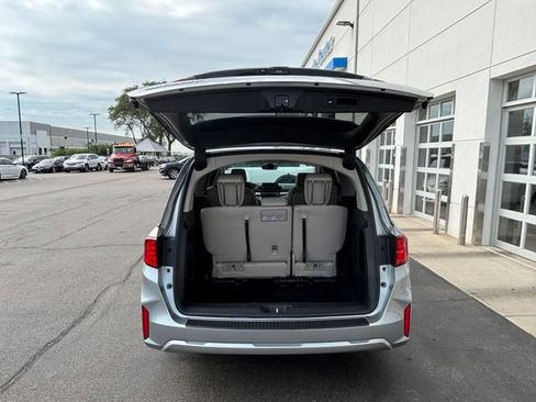 Used 2026 Honda Odyssey EX-L image 4