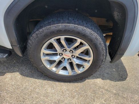 Used 2019 GMC Sierra 1500 SLT w/ SLT Premium Plus Package image 8