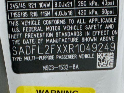 New 2024 Jaguar E-PACE R-Dynamic SE image 33