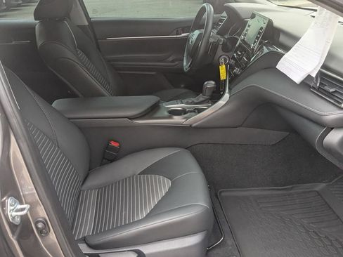 Used 2024 Toyota Camry SE FWD image 26