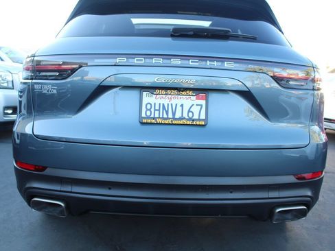 Used 2019 Porsche Cayenne AWD/4WD image 15