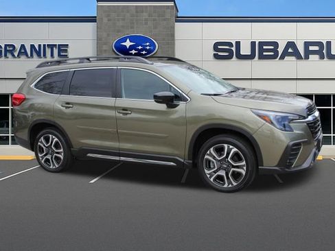Used 2025 Subaru Ascent Limited AWD/4WD image 13