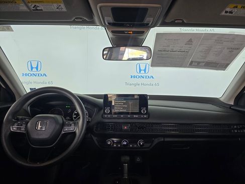 Used 2023 Honda HR-V LX image 5