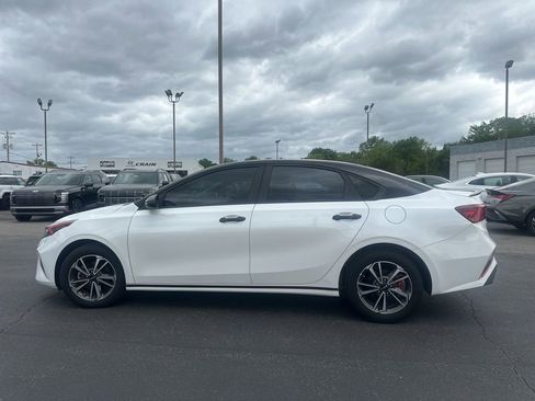 Used 2023 Kia Forte LXS w/ LXS Technology Package image 11