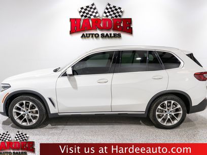 Used 2019 BMW X5 xDrive40i w/ Premium Package 2