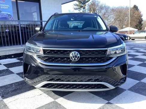 Used 2024 Volkswagen Taos S image 3