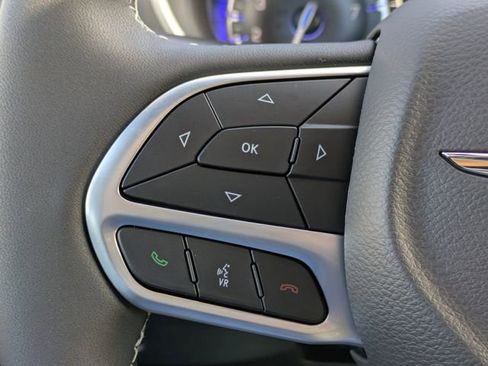 New 2026 Chrysler Pacifica Select image 27