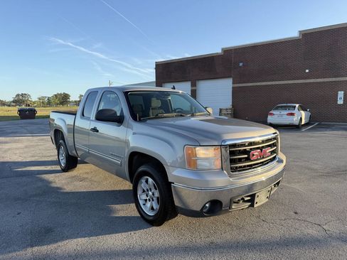 Used 2007 GMC Sierra 1500 SLE w/ SLE2 Preferred Package image 5