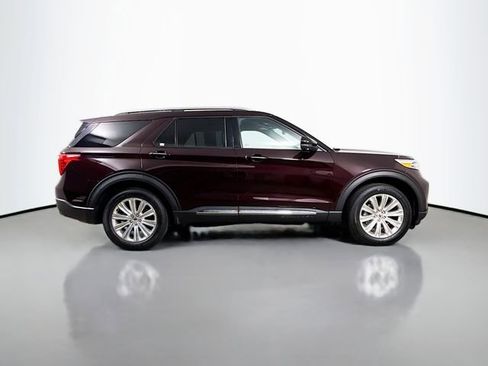 Used 2022 Ford Explorer Limited w/ Equipment Group 301A image 8