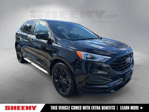 Certified 2022 Ford Edge SE w/ Black Appearance Package image 1