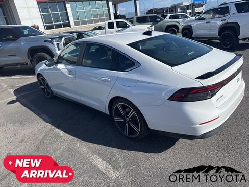 Used 2024 Honda Accord Sport image 18