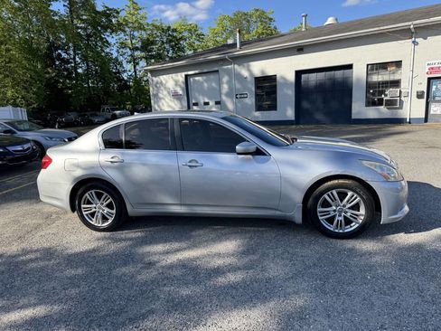 Used 2013 INFINITI G37 x Sedan w/ Premium Pkg image 8