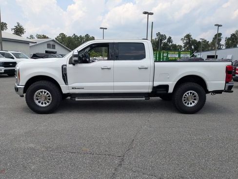 Used 2023 Ford F250 Lariat w/ Chrome Package AWD/4WD image 7