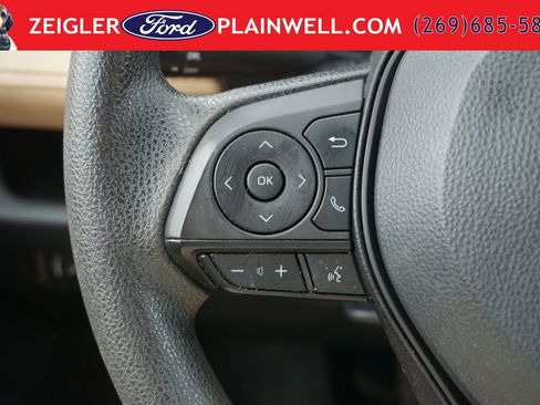 Used 2023 Toyota RAV4 LE AWD/4WD image 21