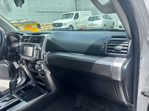 Used 2014 Toyota 4Runner 2WD image 16