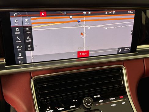 Certified 2019 Porsche Panamera image 20