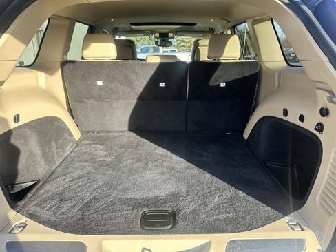 Used 2018 Jeep Grand Cherokee Limited image 9