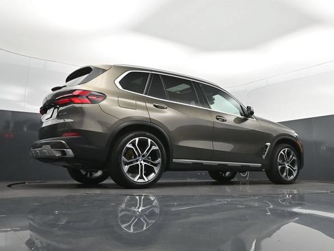 Certified 2026 BMW X5 sDrive40i RWD image 42