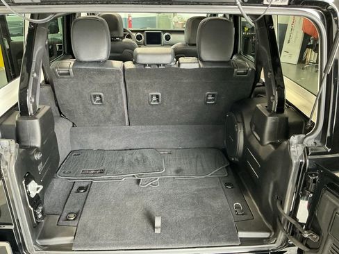 Used 2021 Jeep Wrangler Unlimited Rubicon 4xe w/ Cold Weather Group image 43