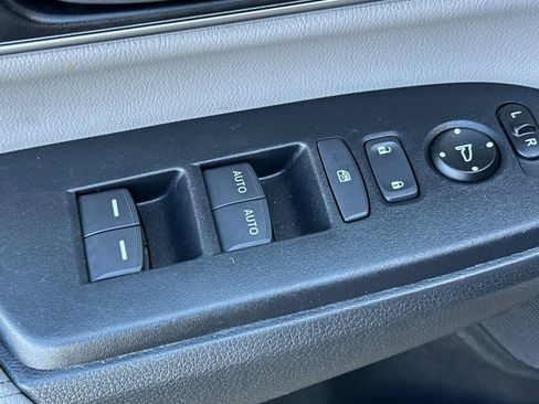 Certified 2020 Honda CR-V EX-L image 12