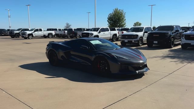 New 2027 Chevrolet Corvette Z06 RWD image 2